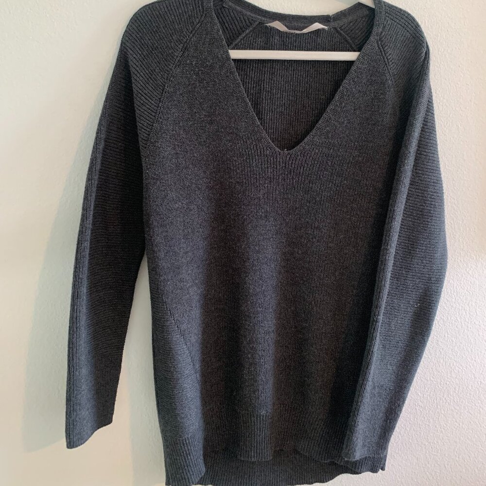 Athleta Women's Hanover Refined V-Neck Sweater